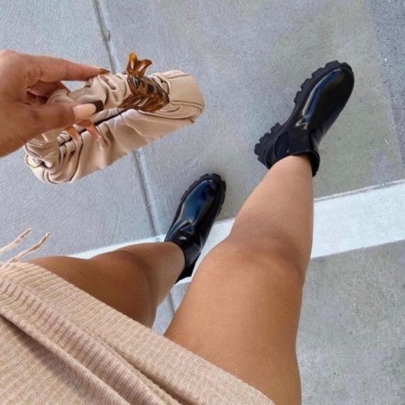 Black Patent Pull On Chelsea Lug Sole Boots - Picture 6 of 6